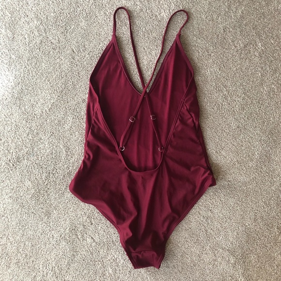 Low Back One Piece Swimsuit - Picture 2 of 3